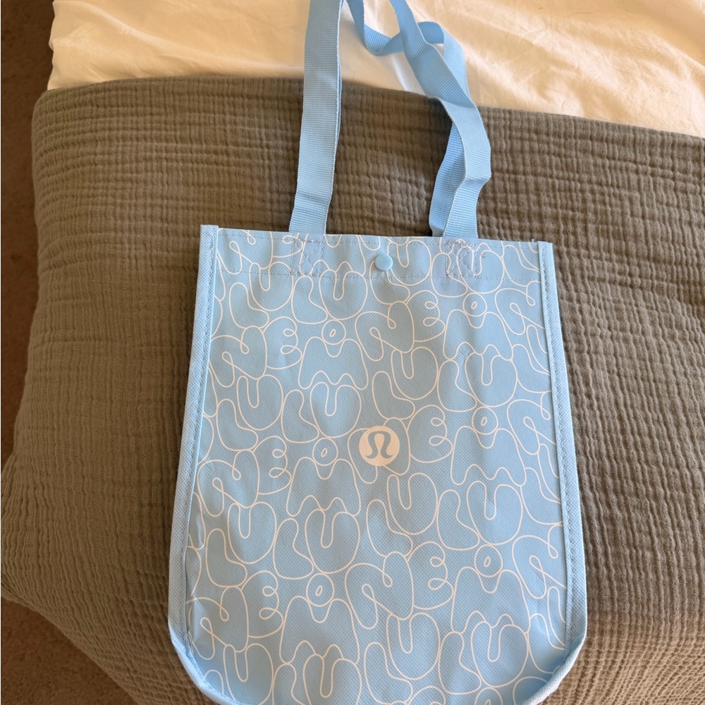 Lululemon Rare Blue Bag